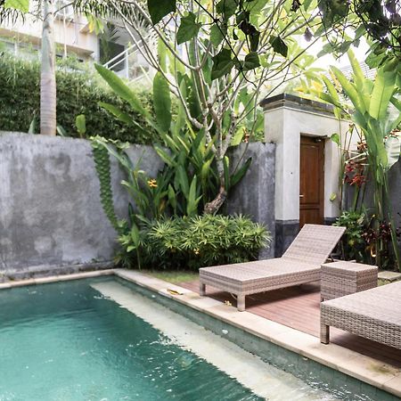 Villa Belle Asana à Canggu Extérieur photo